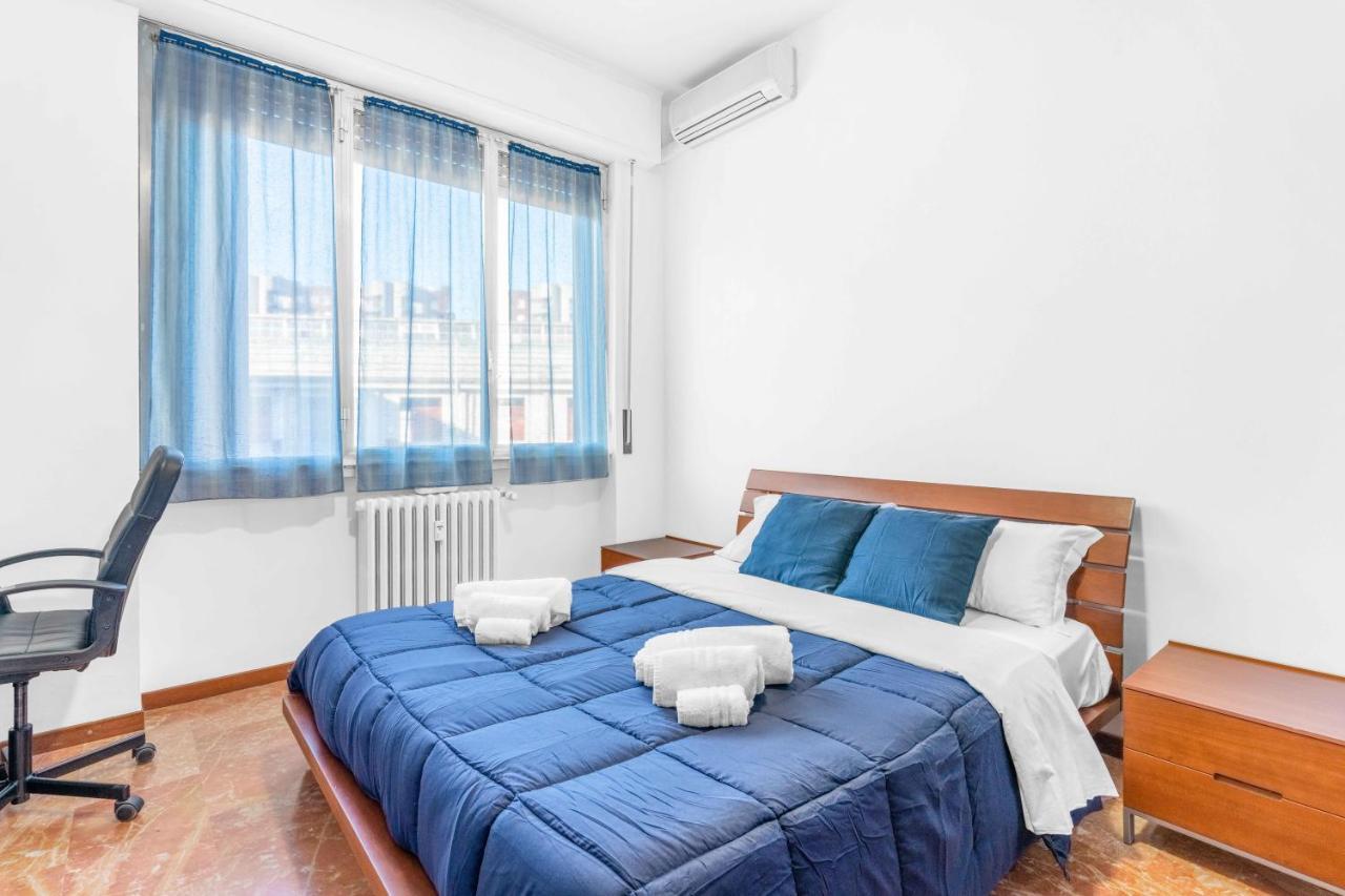 Apartamento Zona Navigli - Smart House Con Tv 50 E Fast Wifi Milán Exterior foto